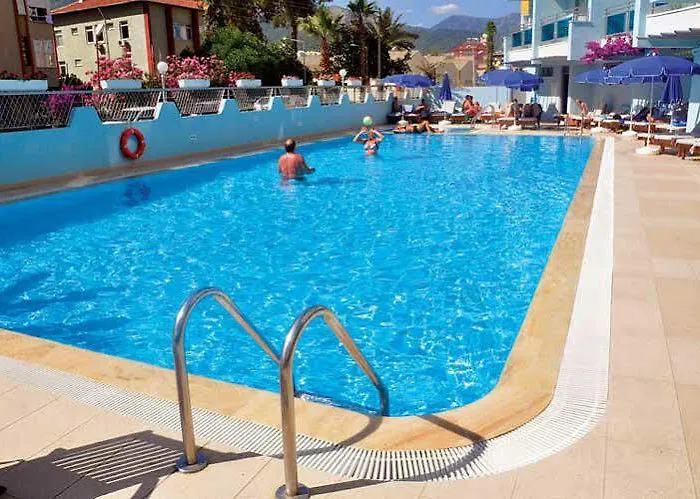 Blue Diamond Alya Otel 4*